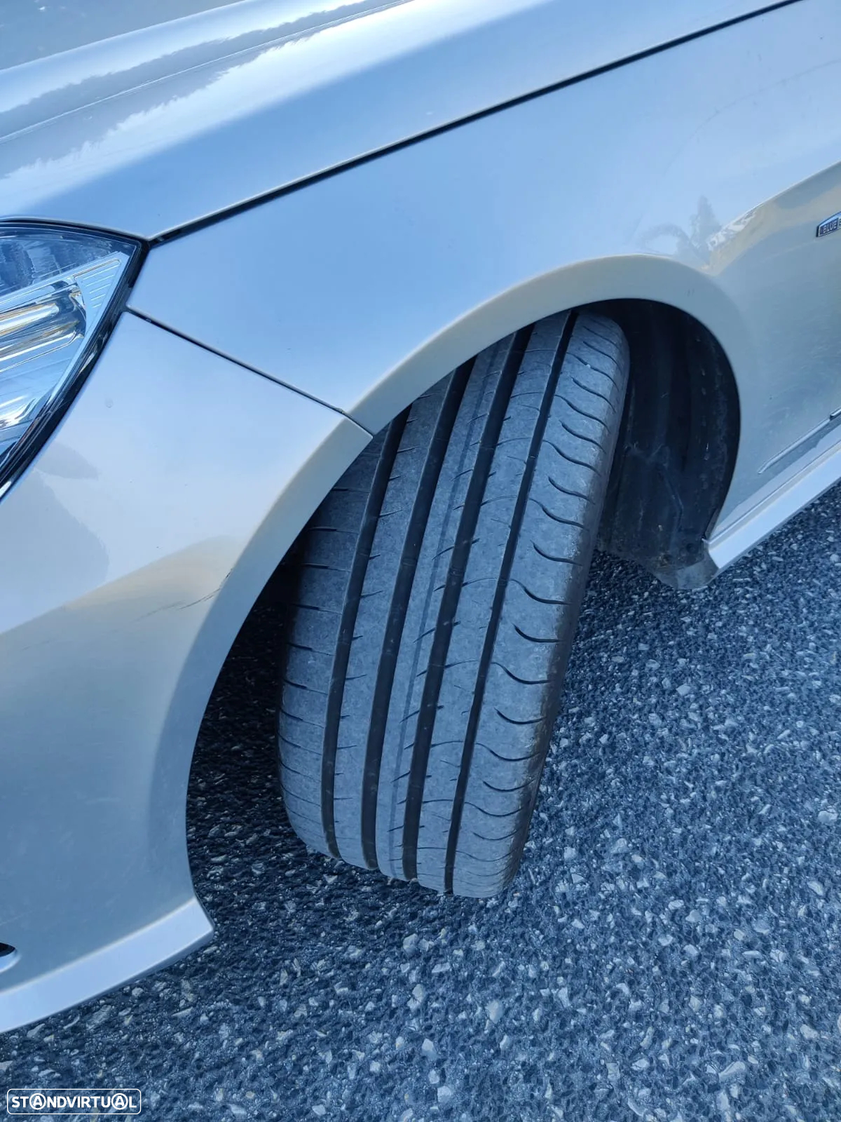 Mercedes-Benz E 270 - 11