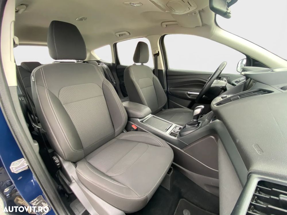 Ford Kuga 2.0 TDCi 4WD Powershift Trend - 10
