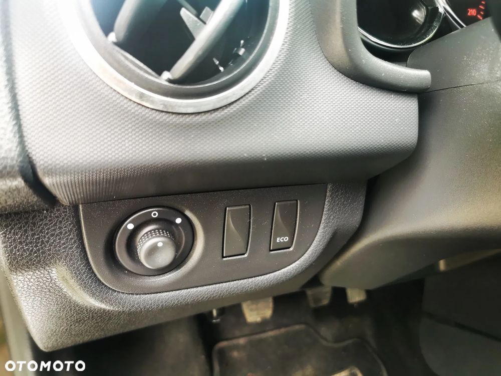 Dacia Sandero TCe 90 Laureate - 20