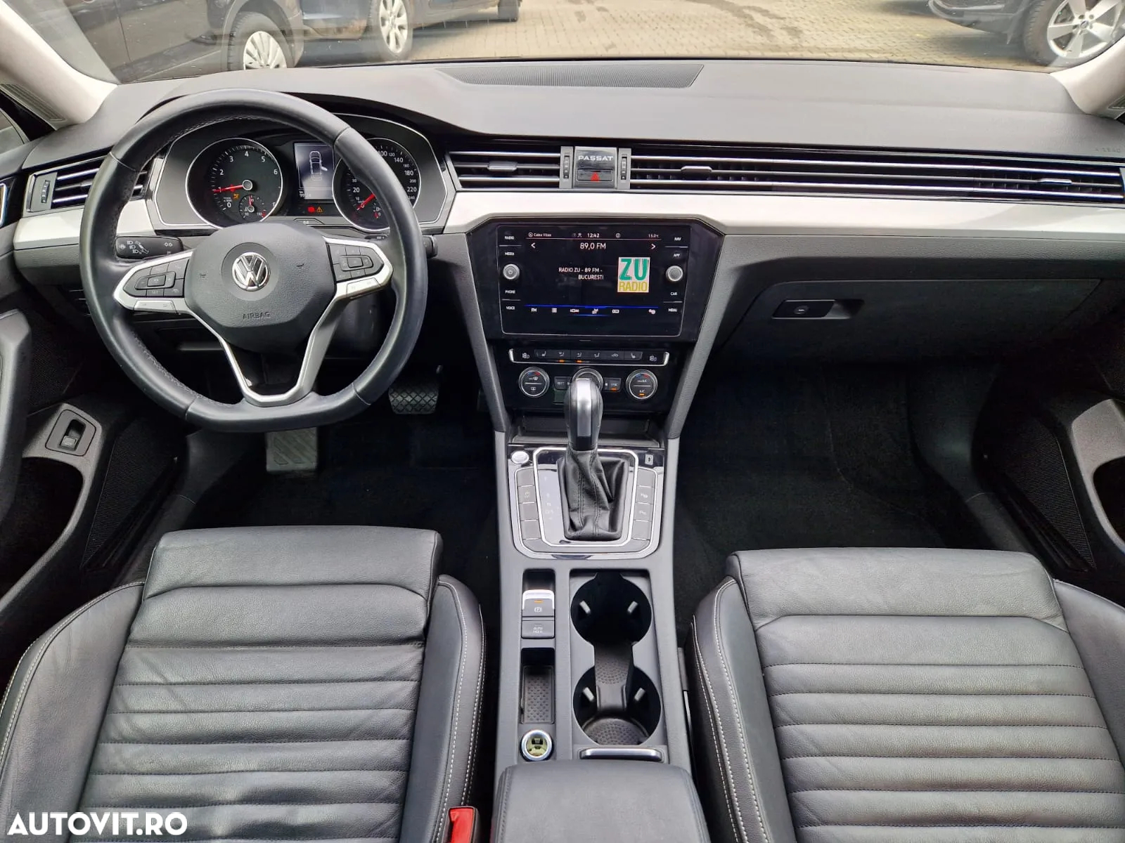 Volkswagen Passat 1.5 TSI ACT DSG Comfortline - 9