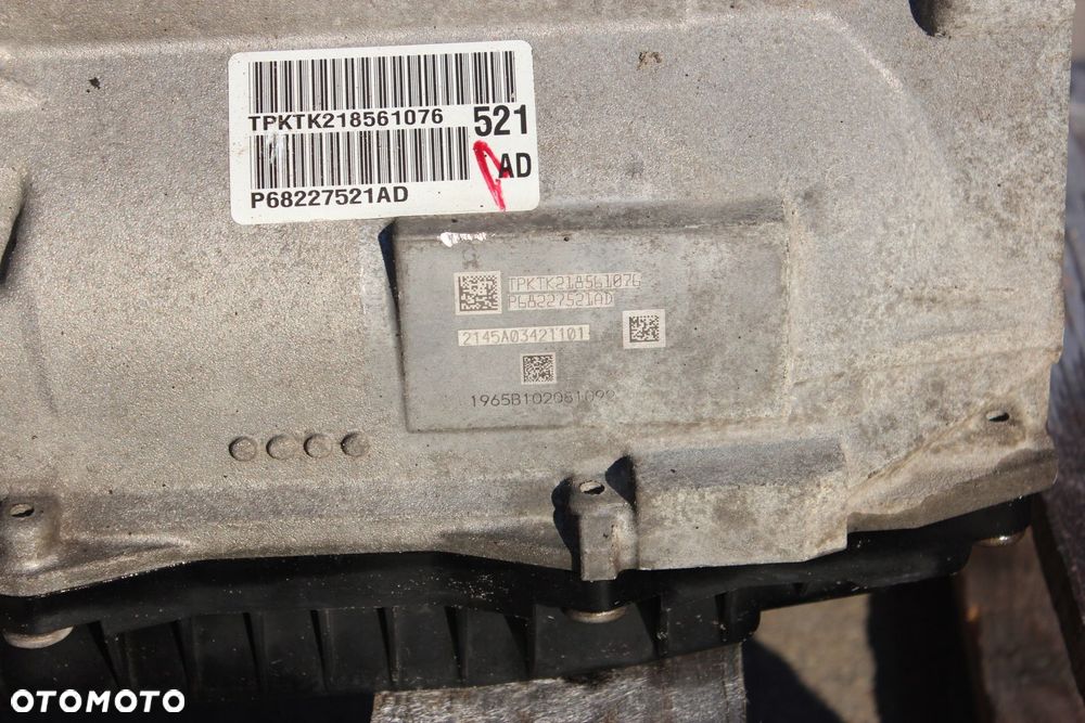 Skrzynia Biegów Automat Dodge Challenger 3.6 V6 2015r  P68227521AD Stan bdb 73tkm - 8