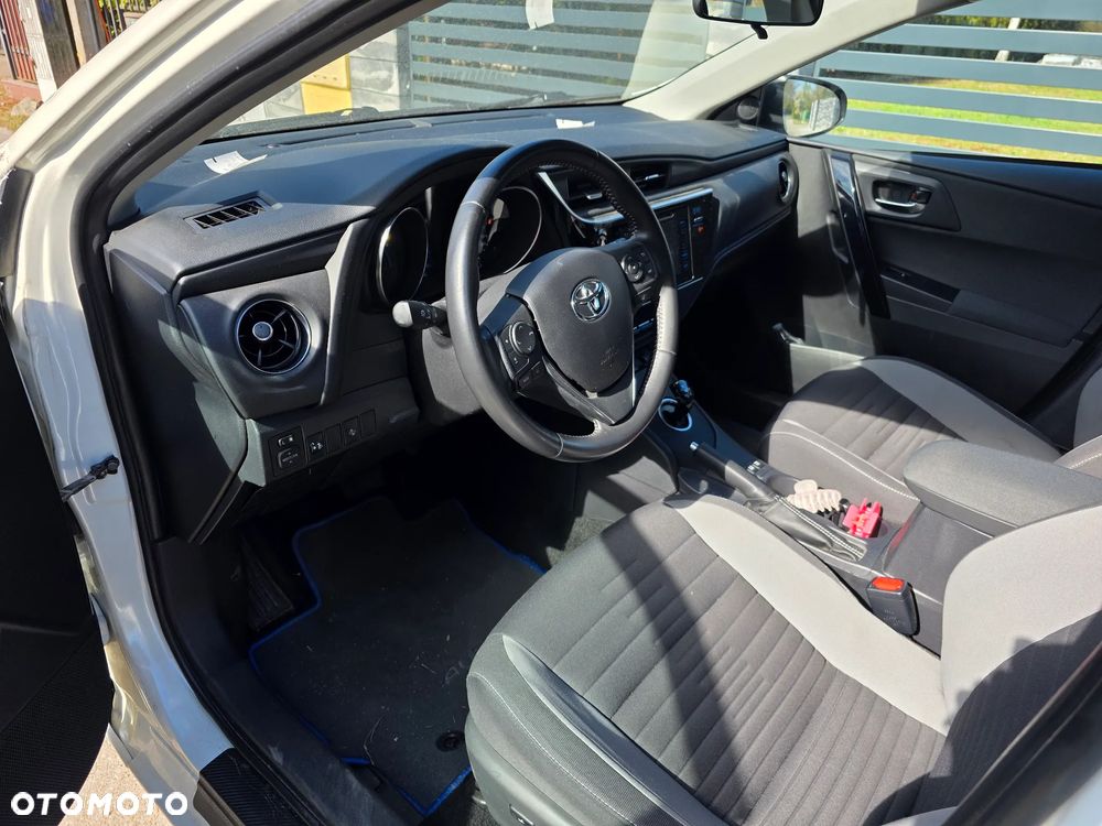 Toyota Auris 1.8 VVT-i Automatik Edition S+ - 7