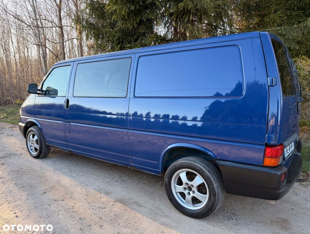 Volkswagen Transporter - 18