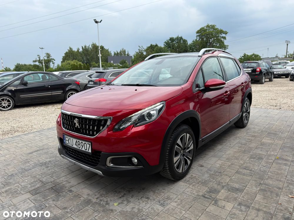 Peugeot 2008 1.2 Pure Tech GPF Allure S&S - 19