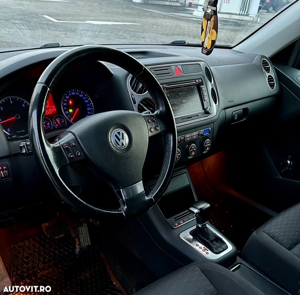 Volkswagen Tiguan 2.0 TDI DPF 4Motion Automatik Trend & Fun - 9