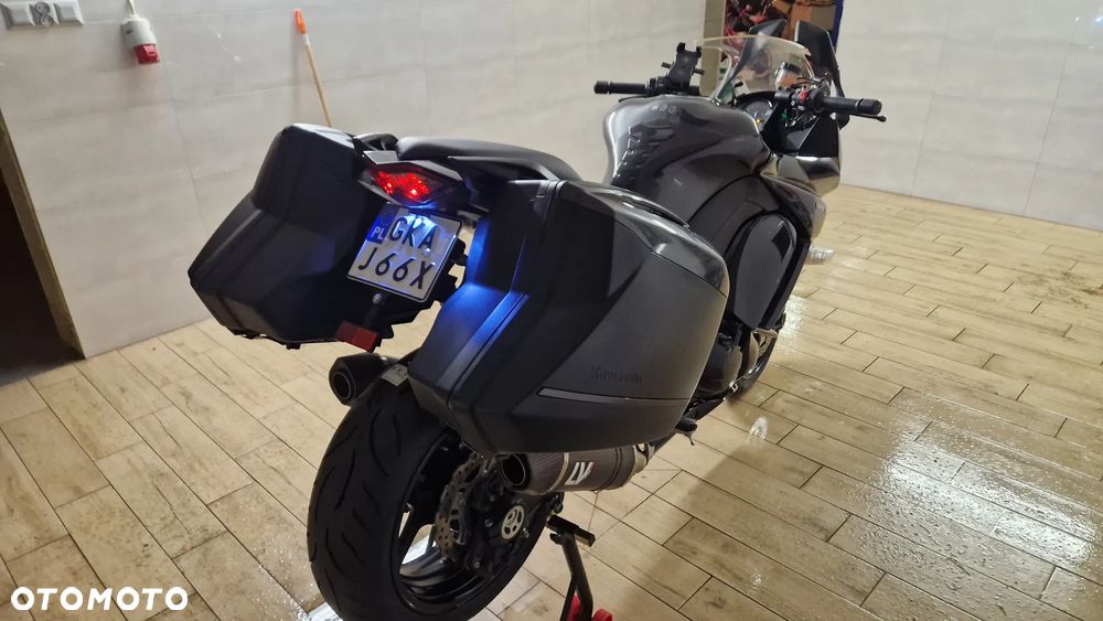 Kawasaki Ninja 1000 SX - 3