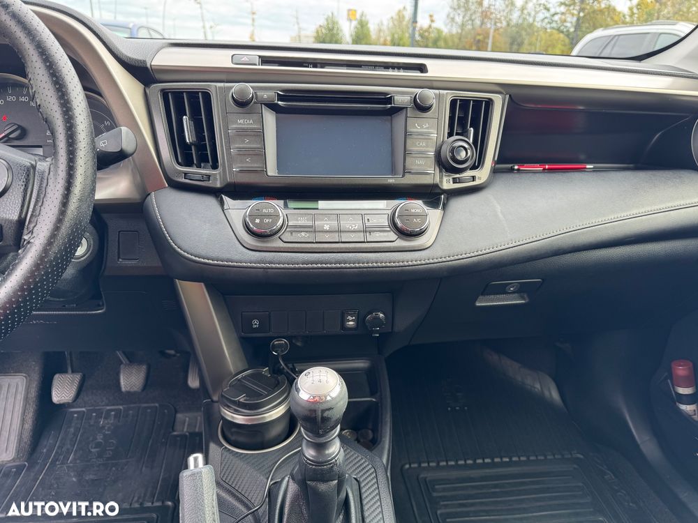 Toyota RAV4 2.0 D-4D 2WD Comfort - 21