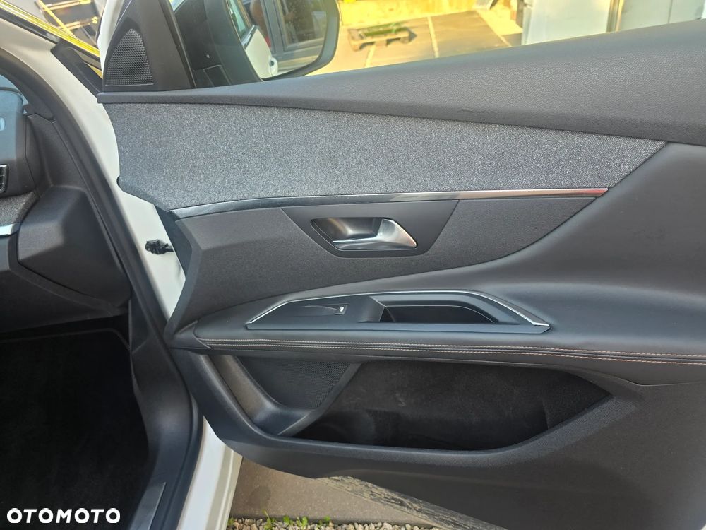 Peugeot 3008 BlueHDi 150 Stop & Start Active Business-Paket - 12