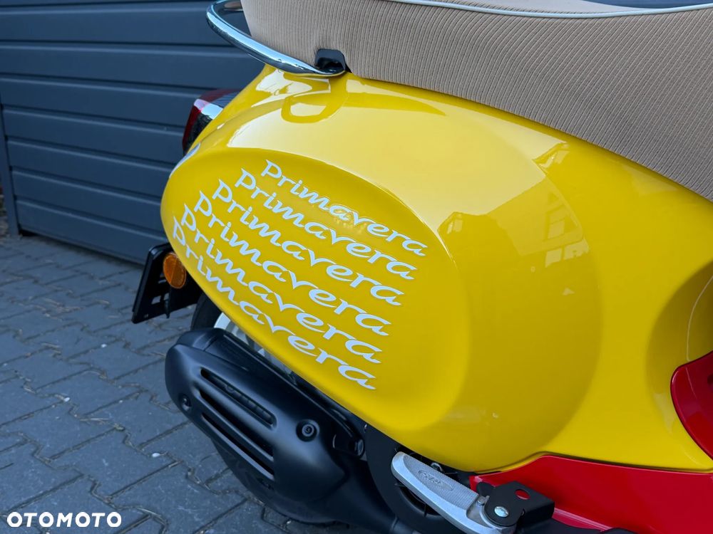 Vespa Primavera - 5