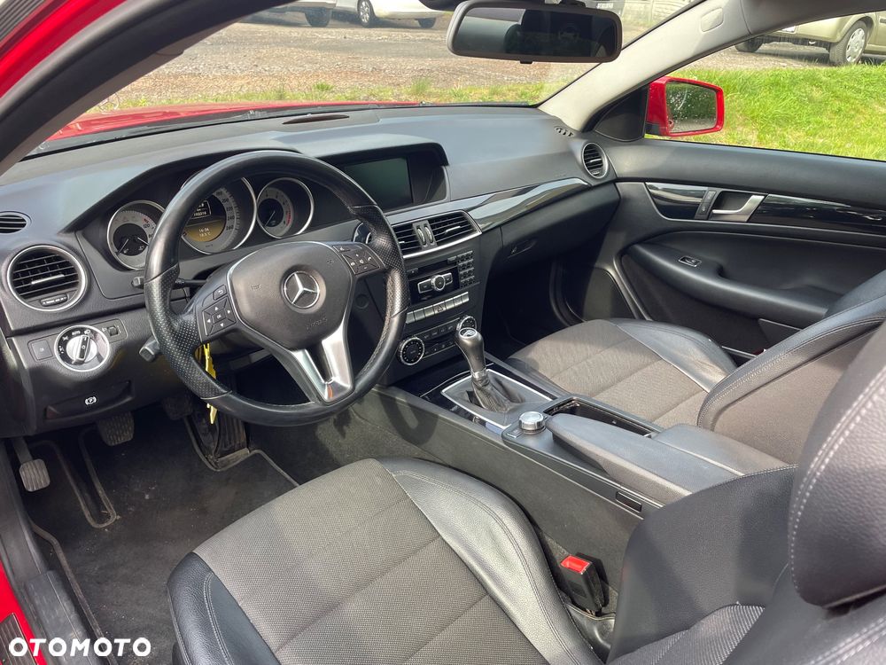 Mercedes-Benz Klasa C 180 BlueEFFICIENCY - 15