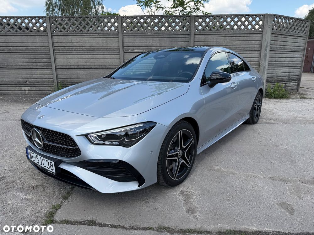 Mercedes-Benz CLA 200 d AMG Line 8G-DCT - 4