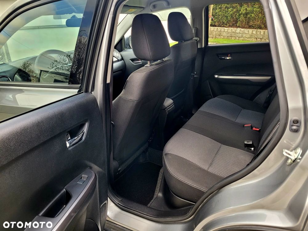 Suzuki Vitara 1.0 Boosterjet Comfort - 16