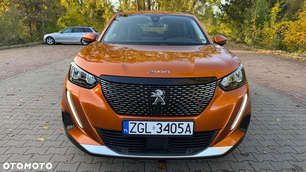 Peugeot 2008 1.2 PureTech Allure Pack S&S - 16