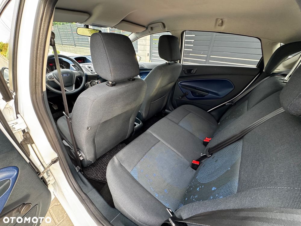 Ford Fiesta - 6