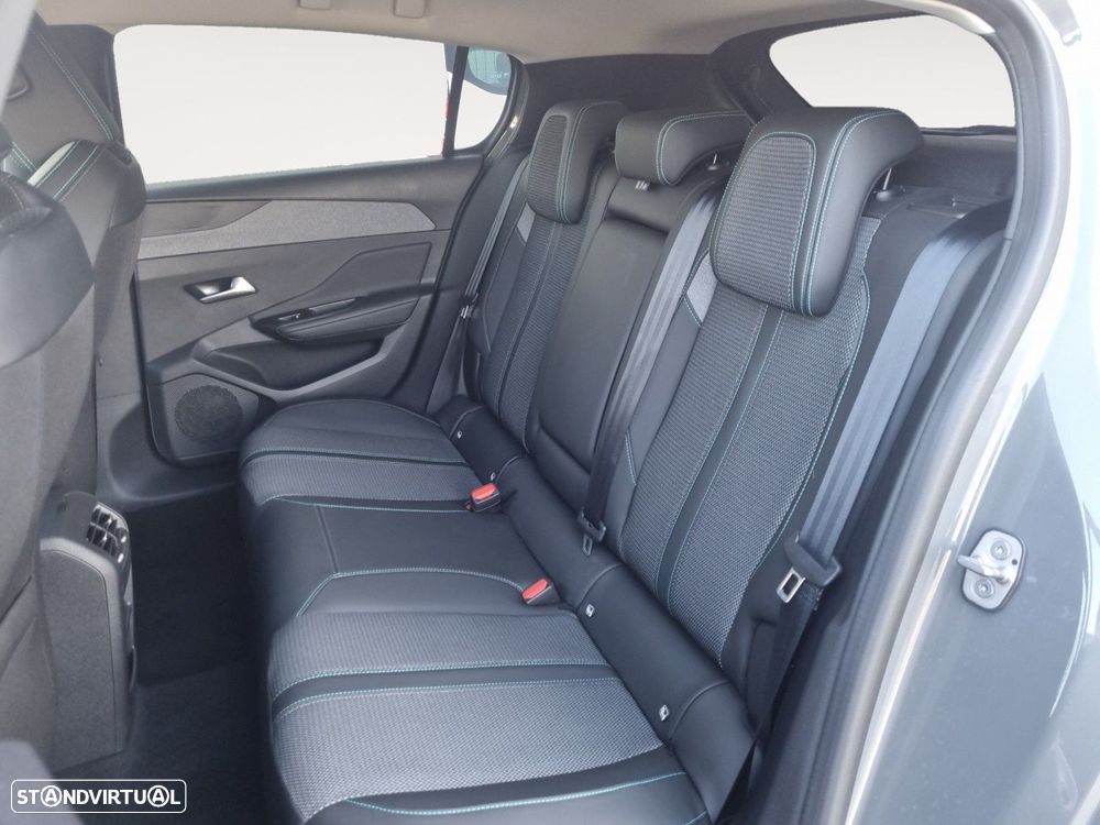 Peugeot 308 1.2 PureTech Allure - 13