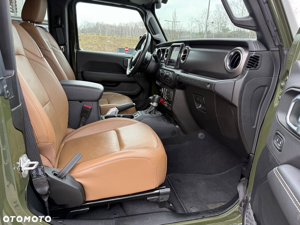 Jeep Wrangler GME 2.0 Turbo Rubicon - 28