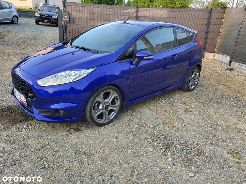 Ford Fiesta ST - 1