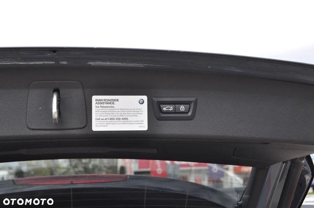 BMW X1 xDrive25i GPF Sport Line sport - 37
