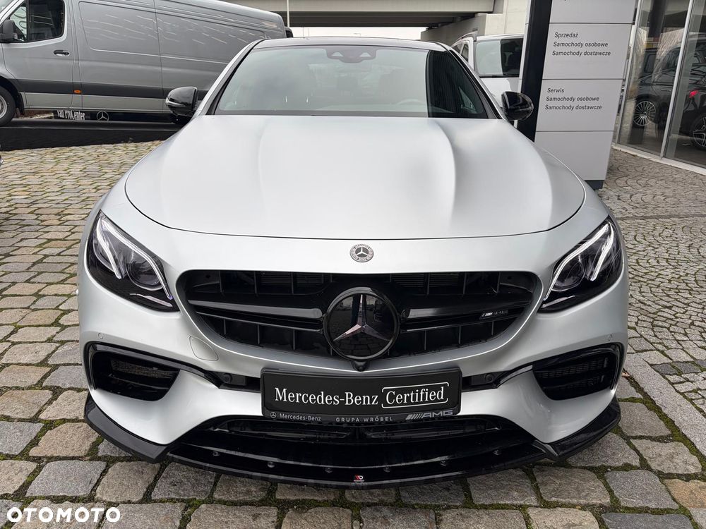 Mercedes-Benz Klasa E AMG 63 4Matic AMG Speedshift 9G-MCT - 2
