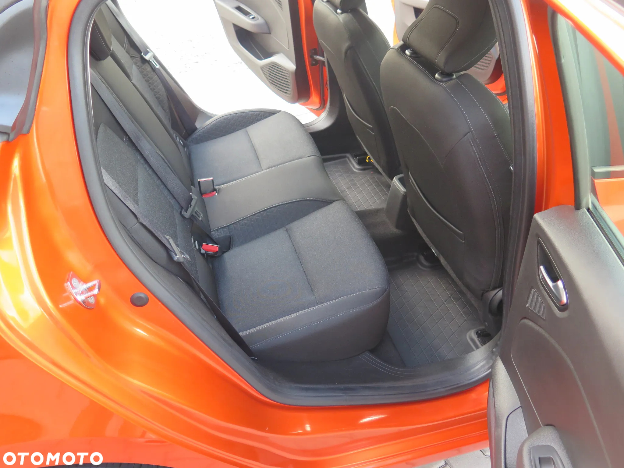 Renault Clio - 27