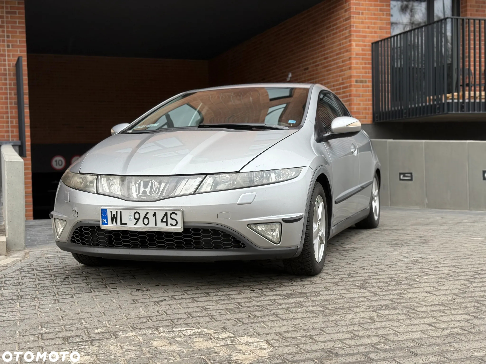 Honda Civic 1.8 Comfort - 13