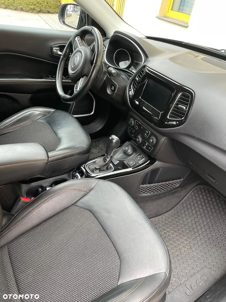 Jeep Compass - 5
