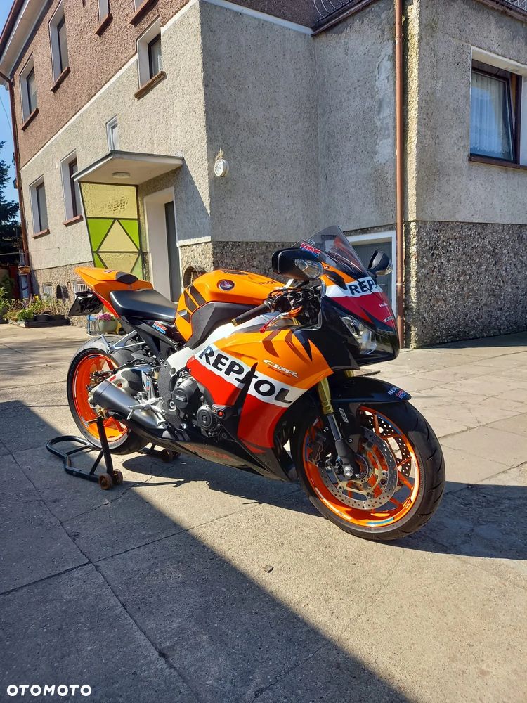 Honda CBR - 15