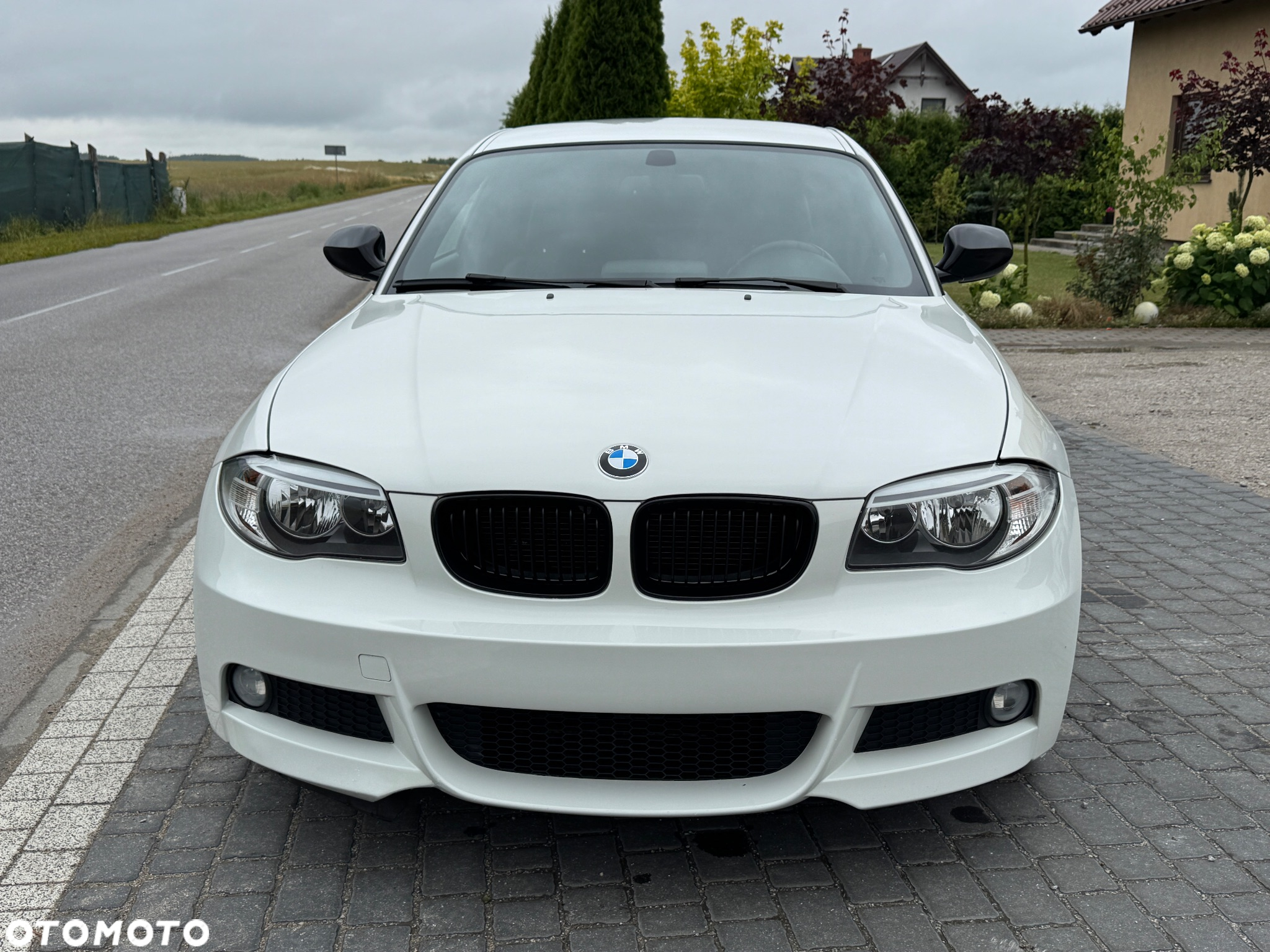 BMW Seria 1 120i - 14
