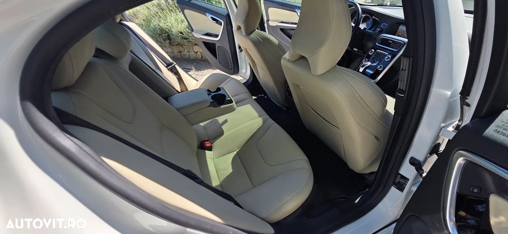 Volvo S60 - 8
