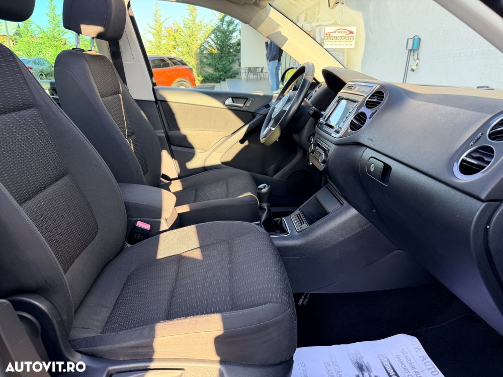 Volkswagen Tiguan 2.0 TDI DPF BlueMotion Technology Trend & Fun - 15