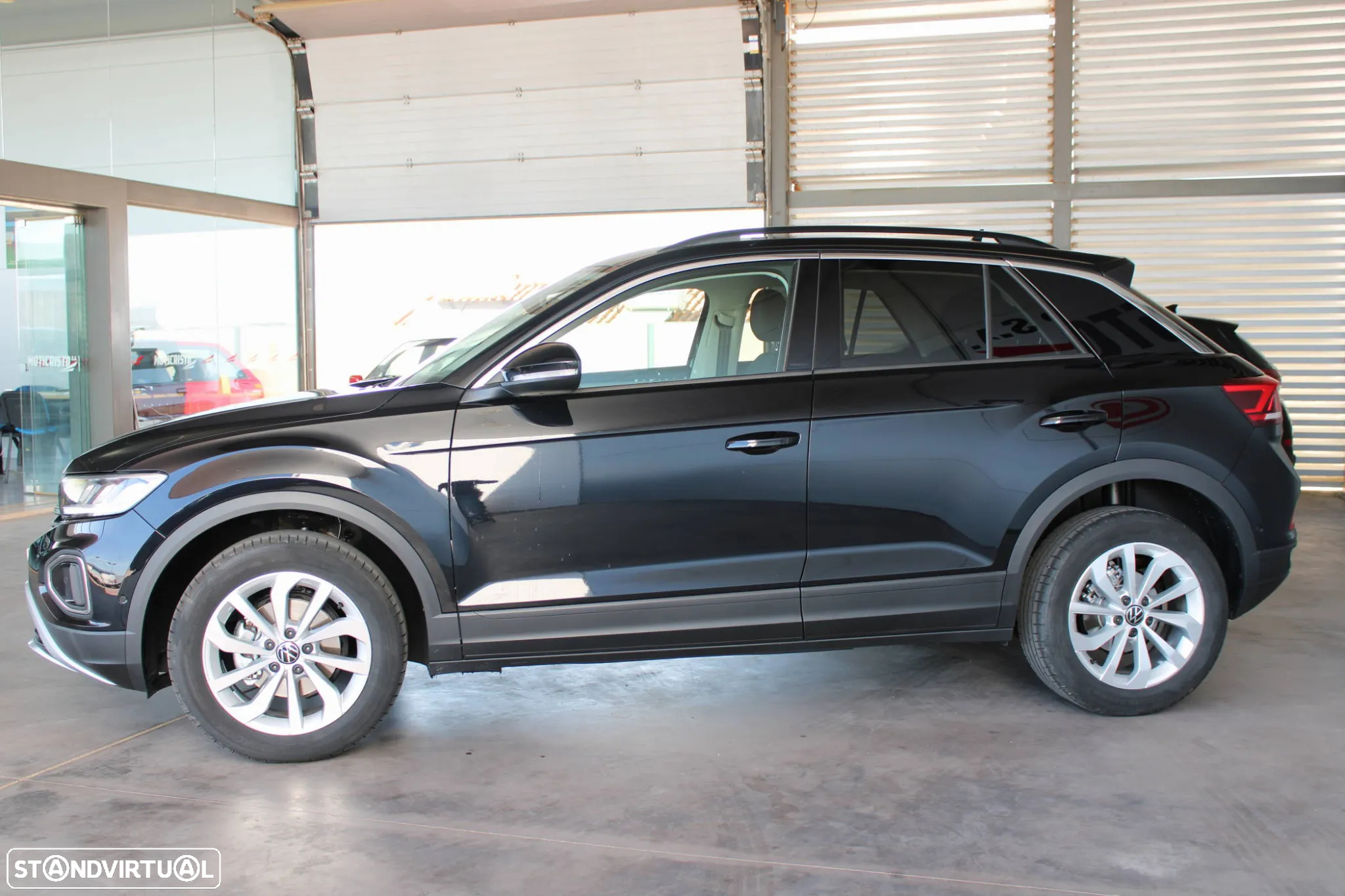 VW T-Roc 1.0 TSI Urban - 5