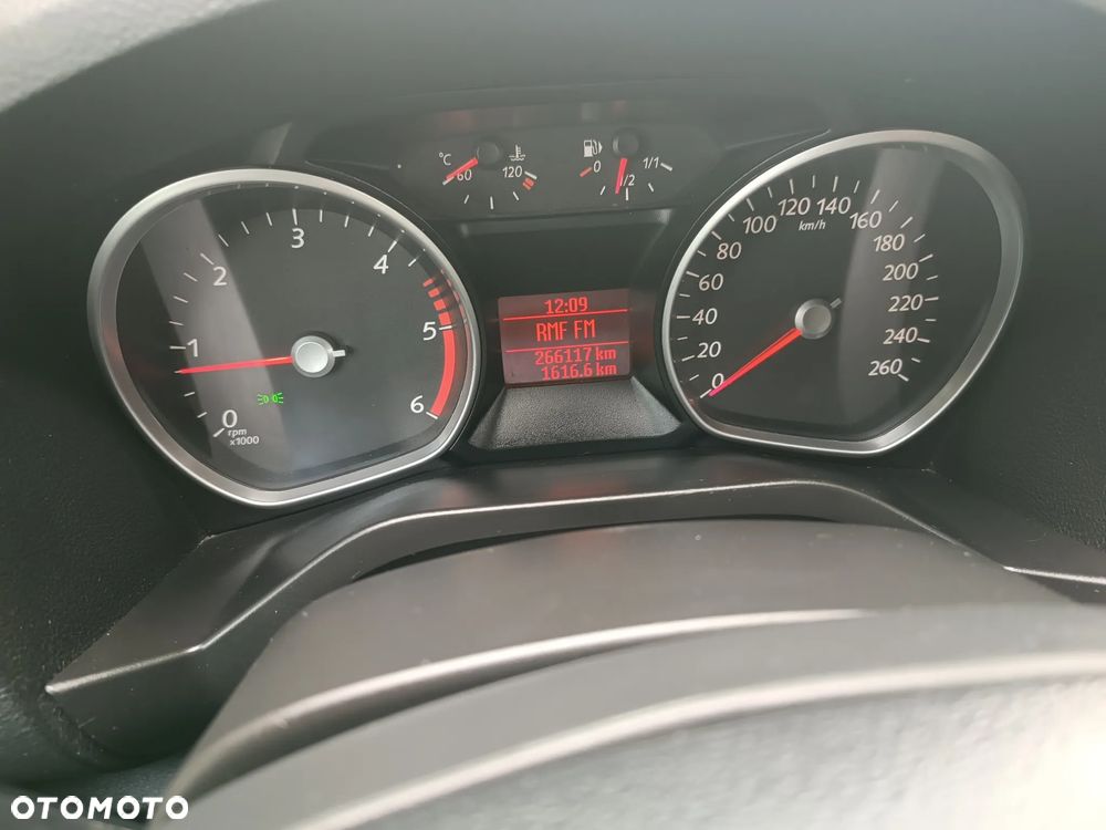 Ford S-Max 2.0 TDCi DPF Champions Edition - 14