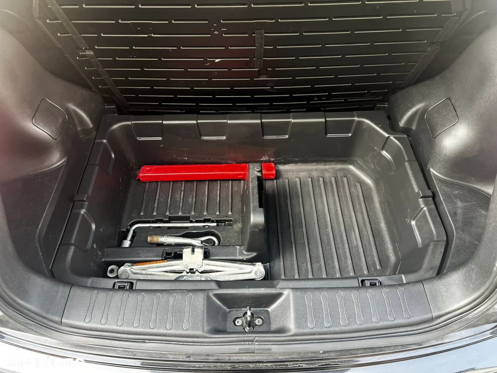 Nissan Juke 1.6 Start/Stop Tekna - 17