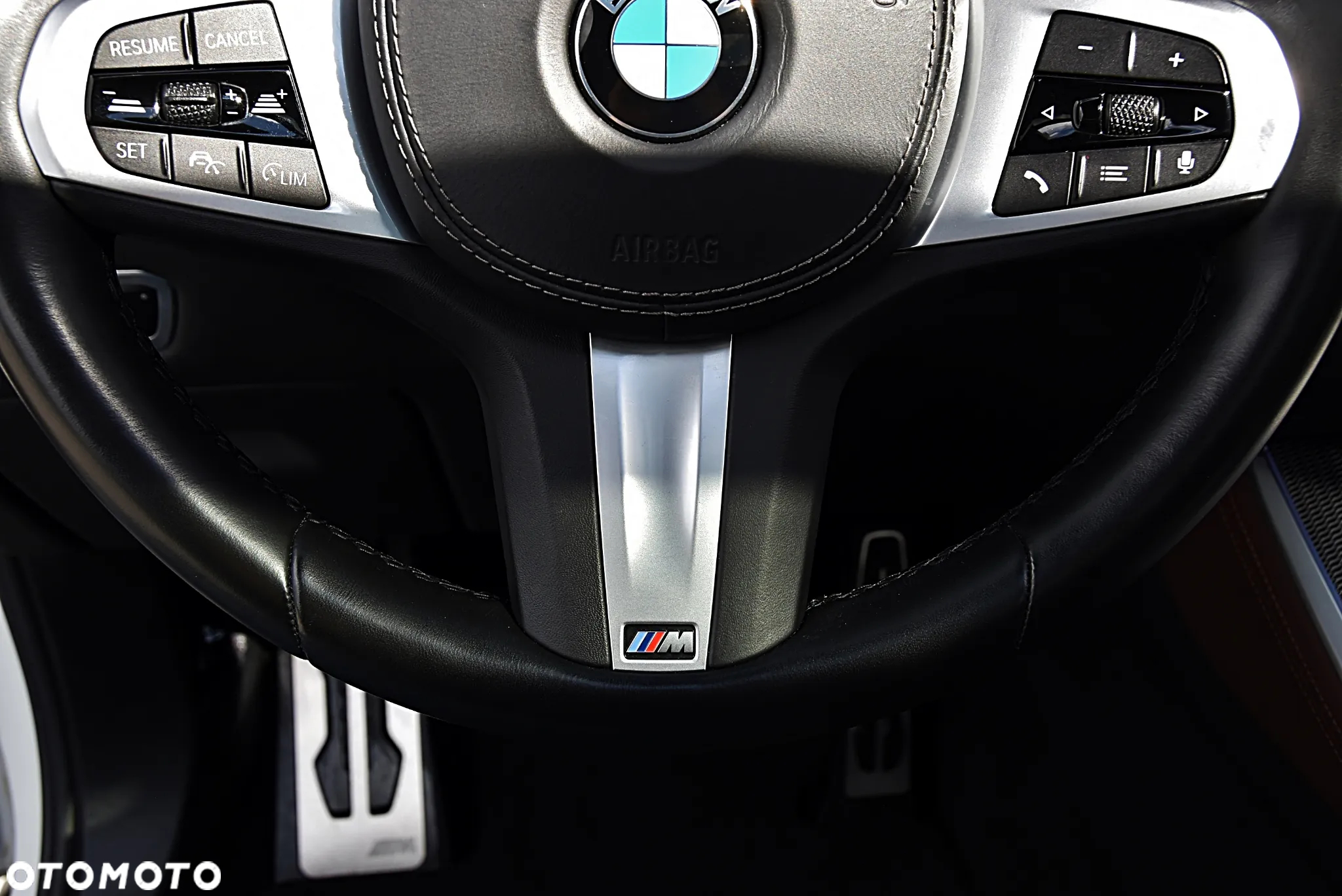 BMW X5 xDrive30d mHEV - 37
