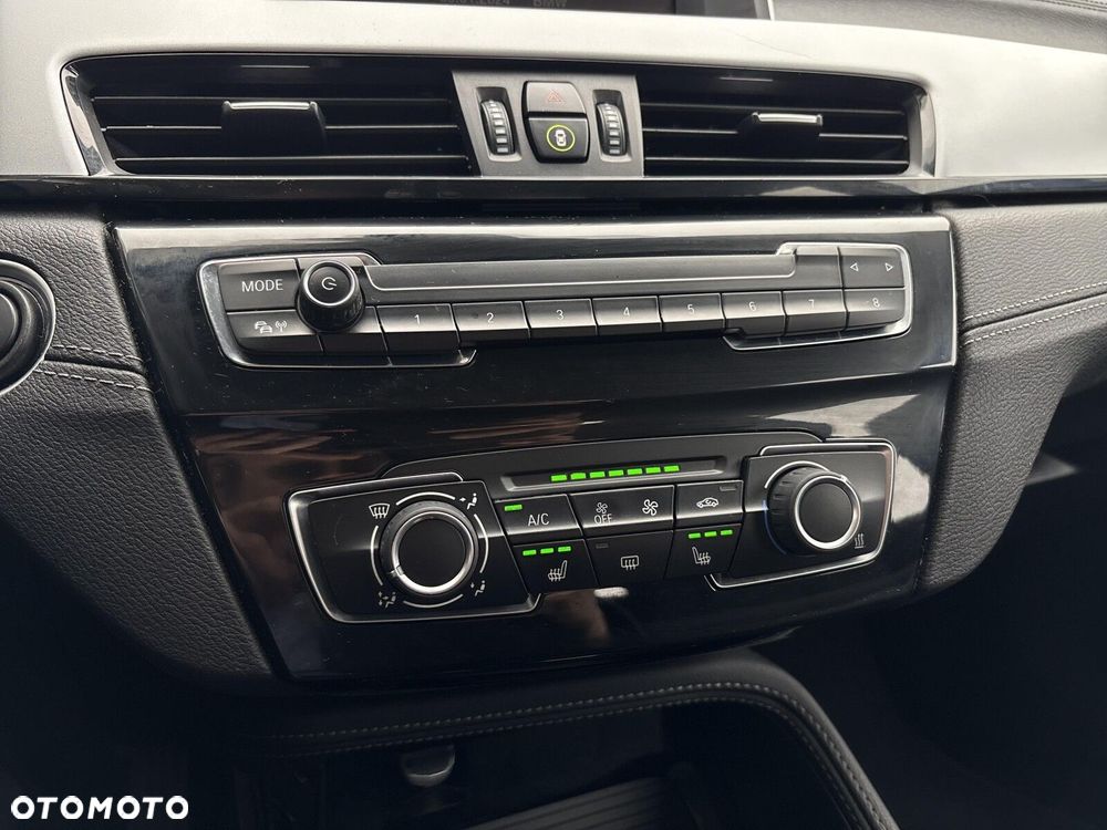 BMW X2 sDrive18i - 23