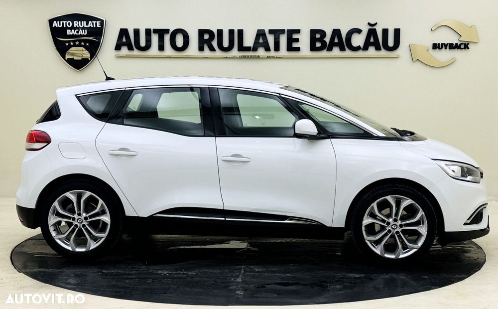 Renault Scenic - 4