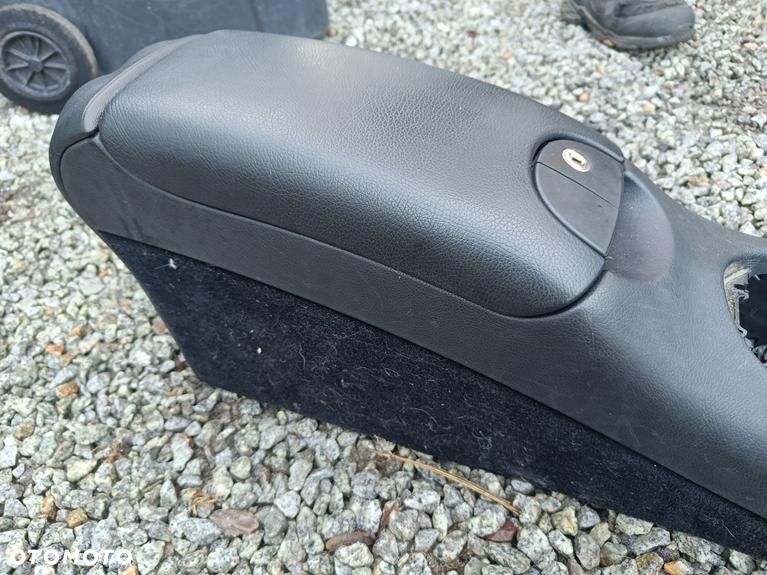 MERCEDES W209 CLK PODŁOKIETNIK DZIELONY CZARNY IDEALNY UHI - 4