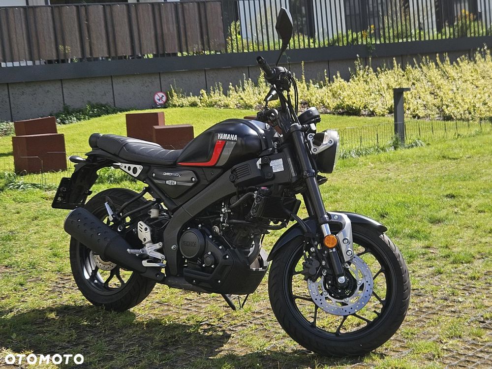 Yamaha XSR - 7