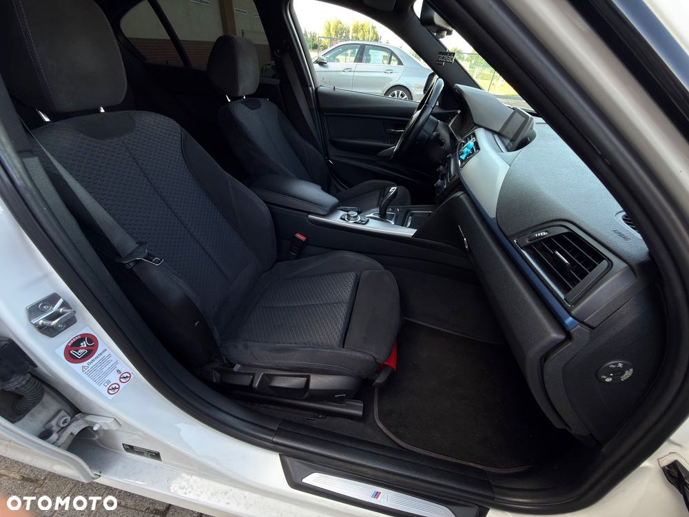 BMW Seria 3 - 11