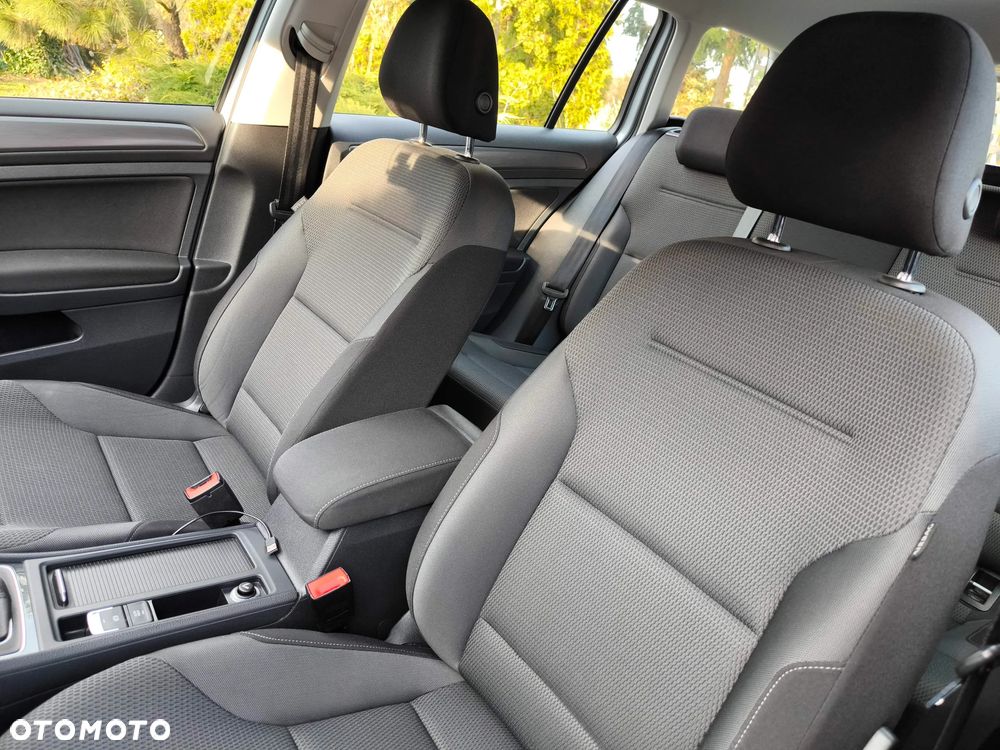 Volkswagen Golf 2.0 TDI (BlueMotion Technology) Comfortline - 19