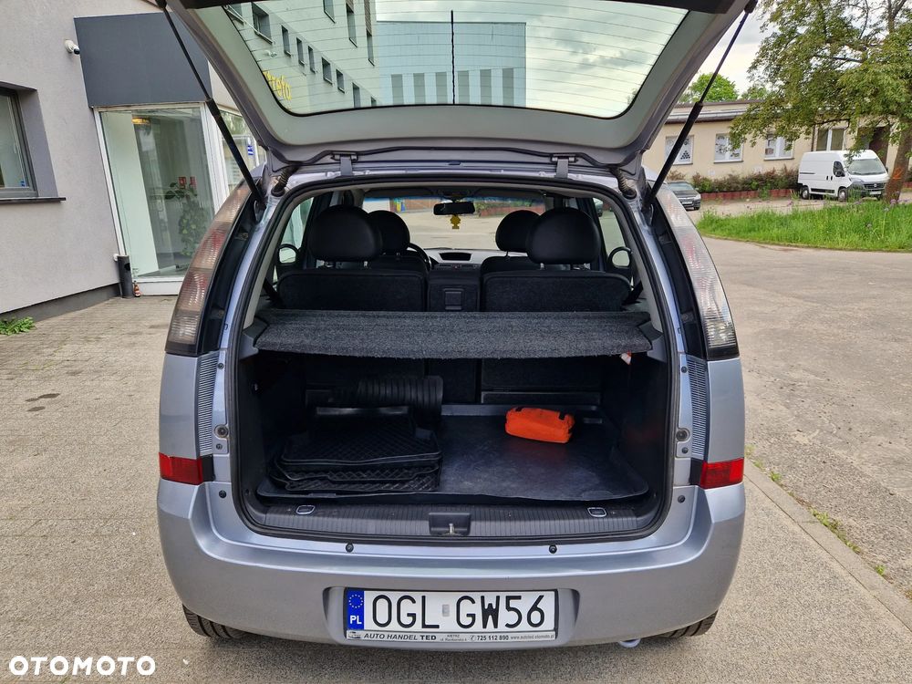 Opel Meriva 1.6 16V Easytronic Cosmo - 9