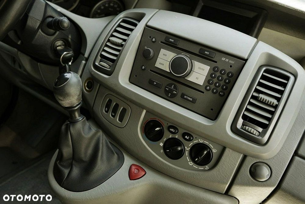 Opel Vivaro L1H1 Tour - 25