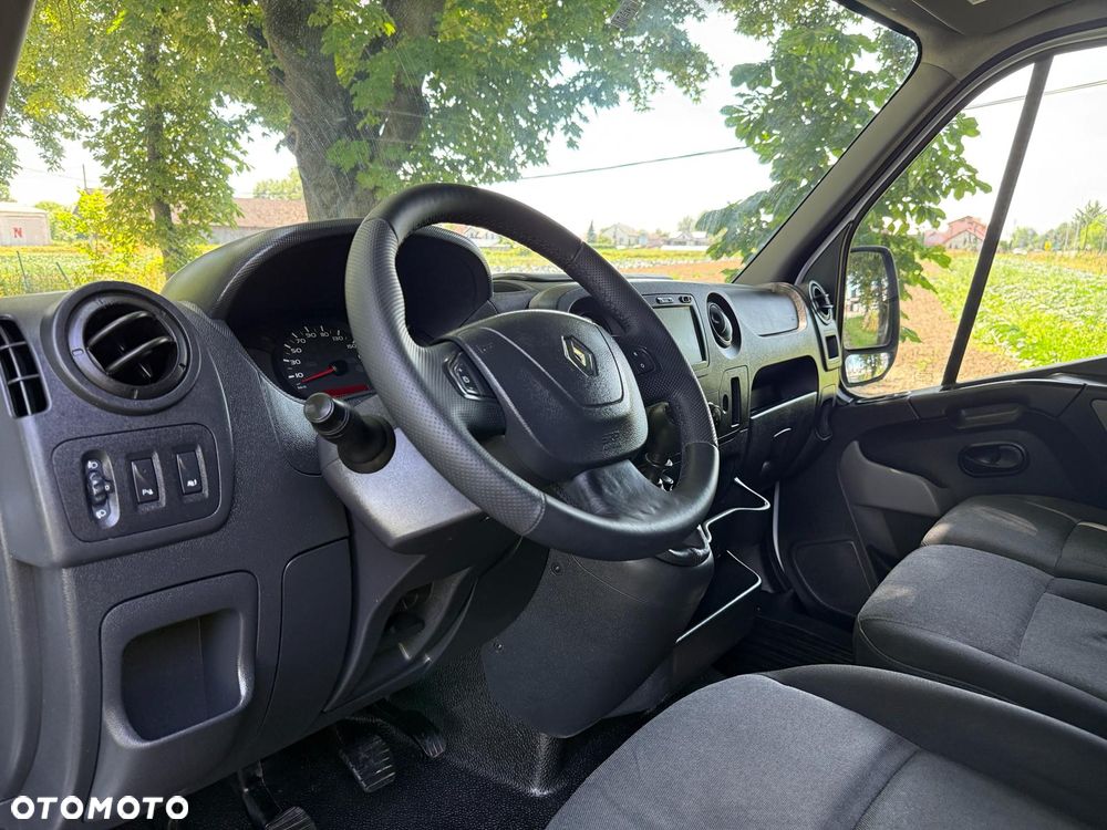 Renault Master - 16