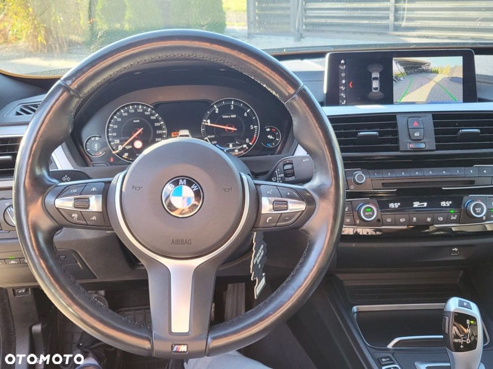 BMW 3GT 320d xDrive M Sport - 12