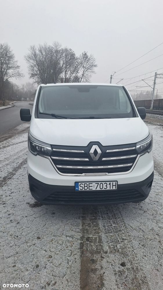 Renault Trafic - 12