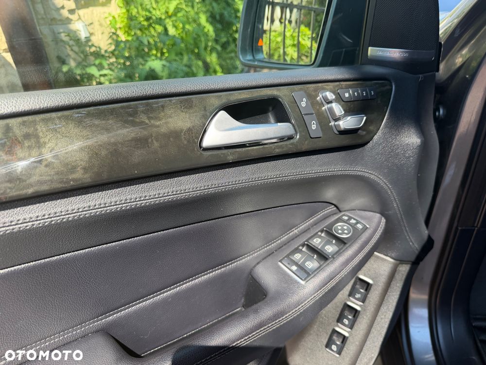 Mercedes-Benz GLS 350 d 4-Matic - 22