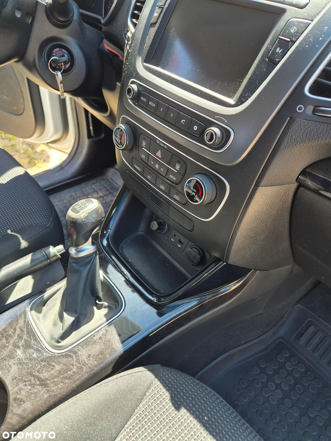 Kia Sorento 2.0 CRDI L - 8