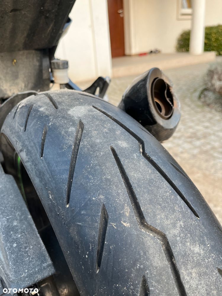 Kawasaki Ninja 400 - 12