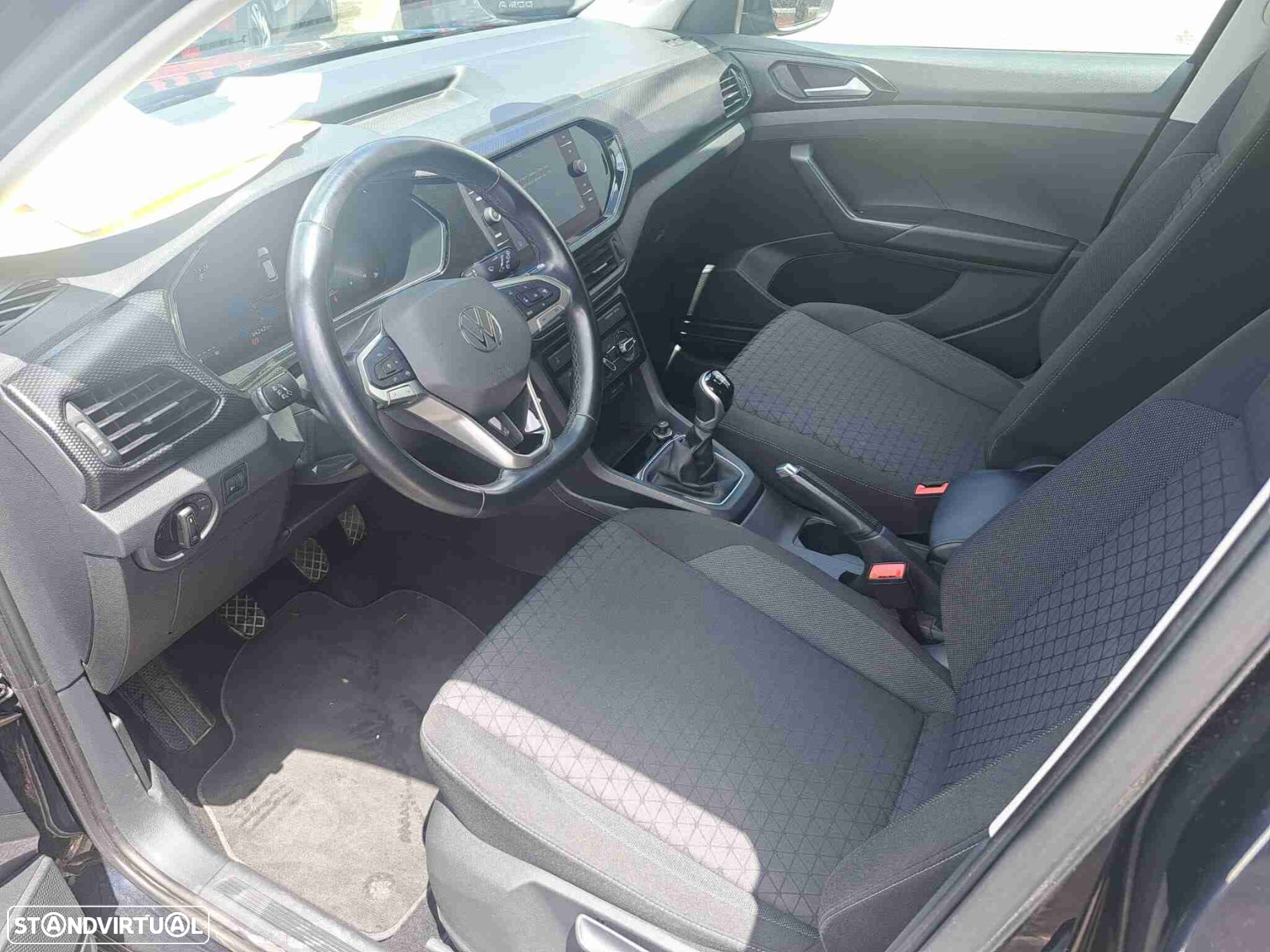 VW T-Cross 1.0 TSI - 11