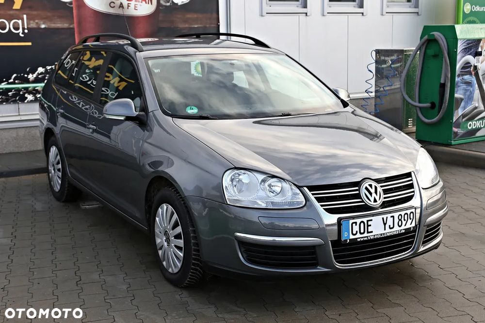 Volkswagen Golf - 12